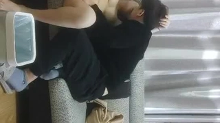 女厕厕露P撒尿八个少妇多评论羞辱的话，母狗女友会看
