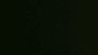 骚气少妇两男一女玩3P边口交边后入 开裆肉丝大力猛操掰开逼逼特写 很是诱惑喜欢不要错过