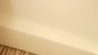 大白腿非常直非常美的170CM九头身邻家女神，不开美颜也能这么好看，最有冲击力的还是她数一数二的顶级模特儿身材