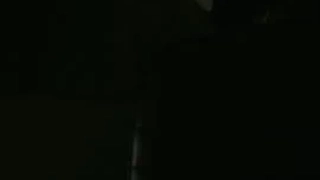 印度大学生在卧室里享受独自玩耍